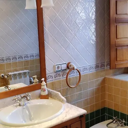 Casa Da Ponte 3* Barjas
