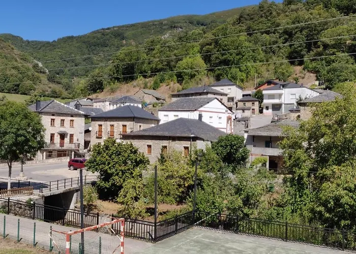 Casa Da Ponte 3* Barjas